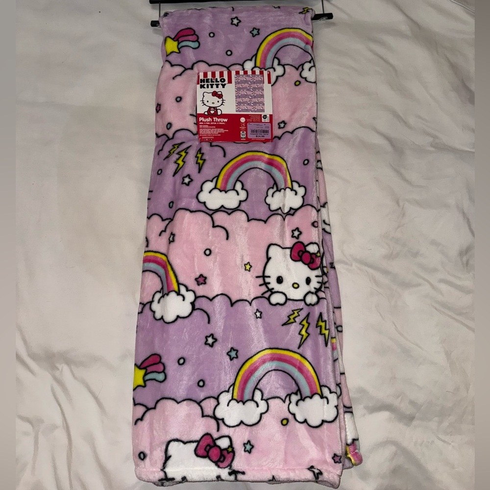 Hello kitty blanket
